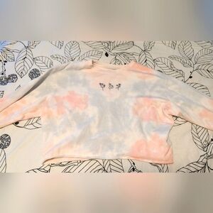 Pastel/Tie-dye Hollister cropped crew neck